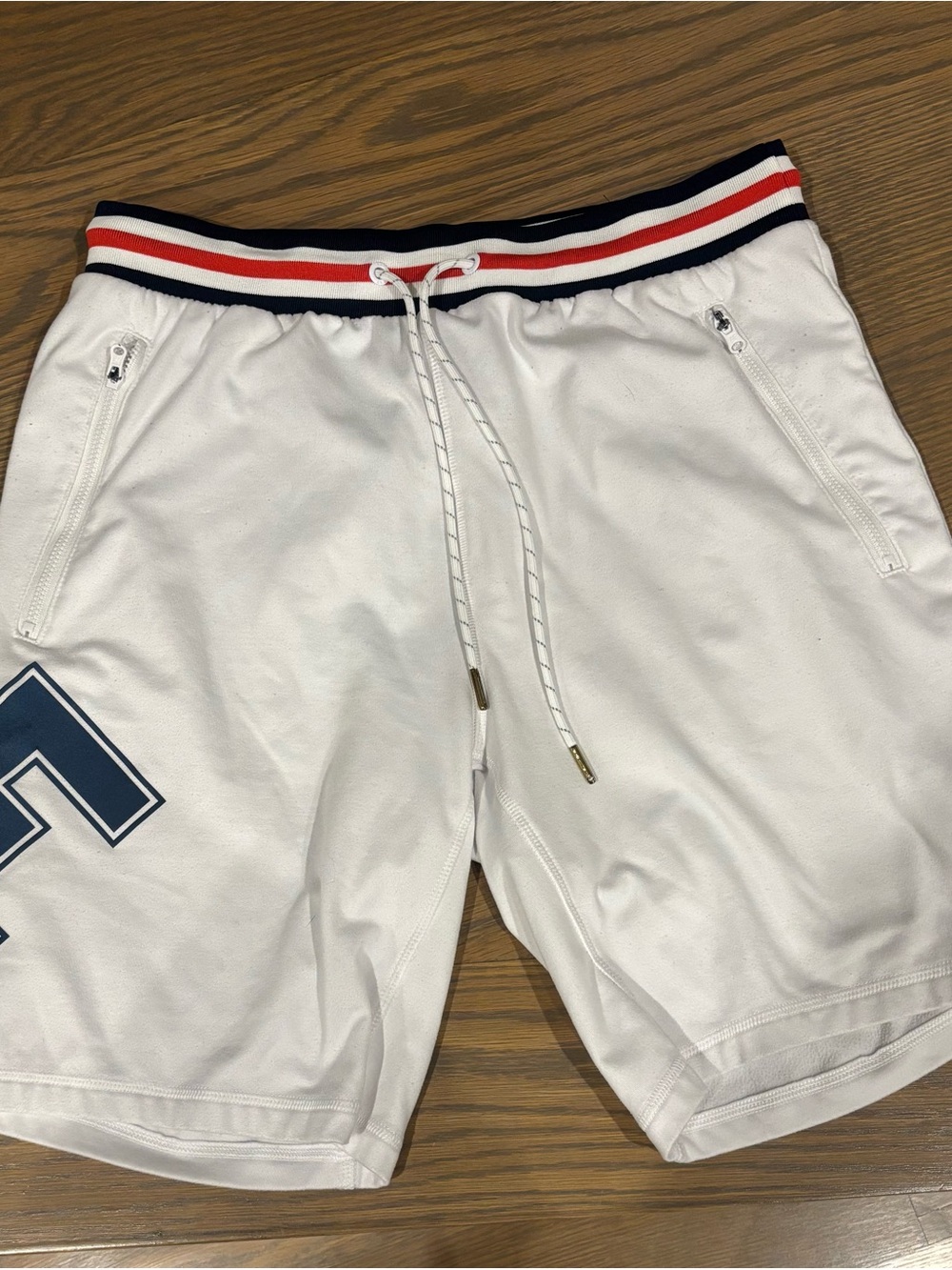 American Eagle Outfitters White Athletic Shorts Medium 8.5in inseam